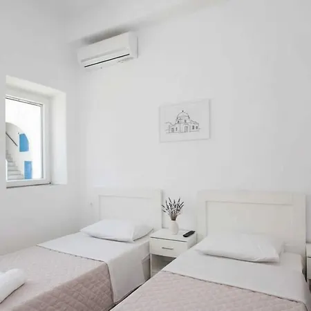 Beautiful Right In Mykonos Center